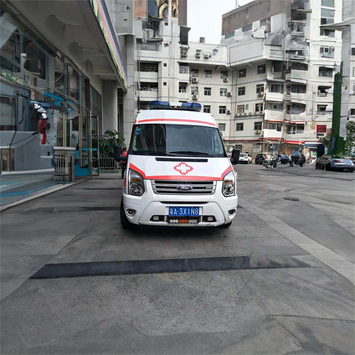 雅安病重转院救护车出租案例